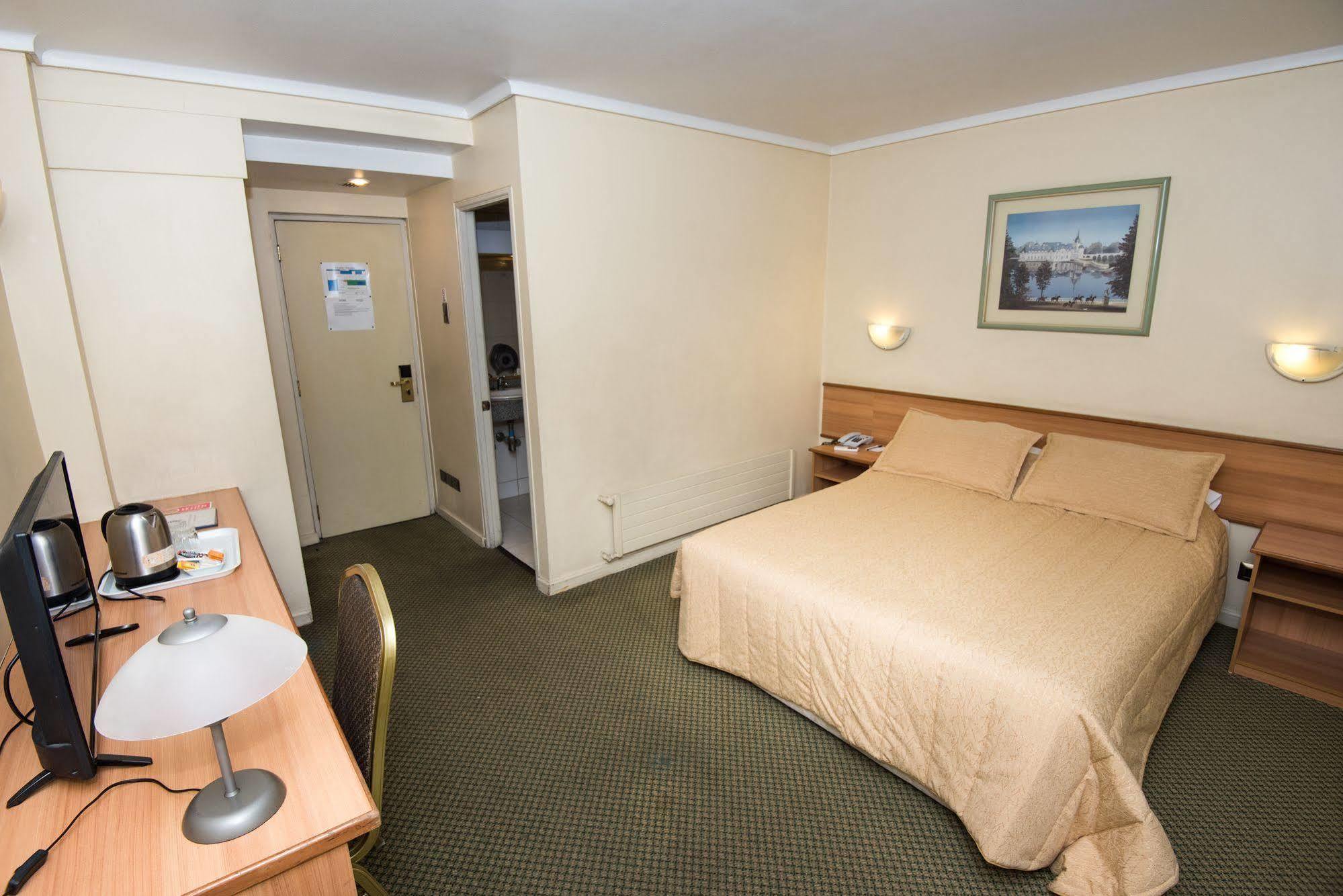 Hotel Majestic City Center 산티아고 외부 사진